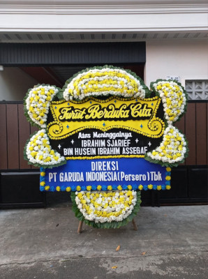 Papan Bunga Duka di Petukangan Selatan